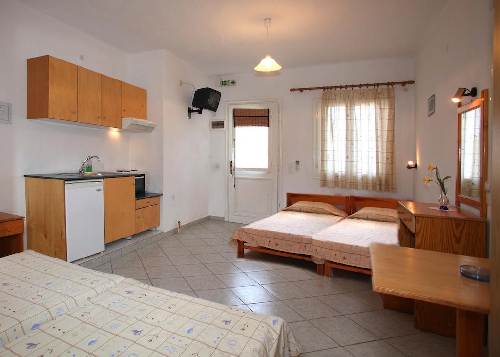 Alexandros Rooms & Studios Skopelos Kamer foto