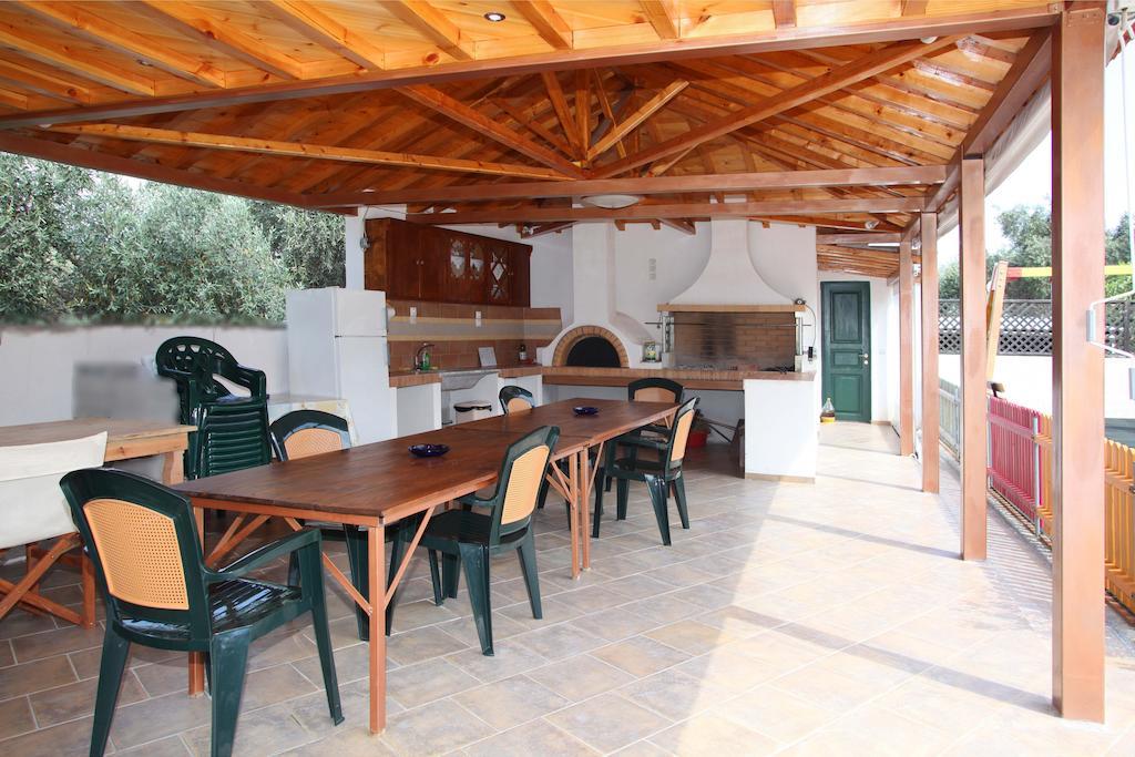 Alexandros Rooms & Studios Skopelos Buitenkant foto